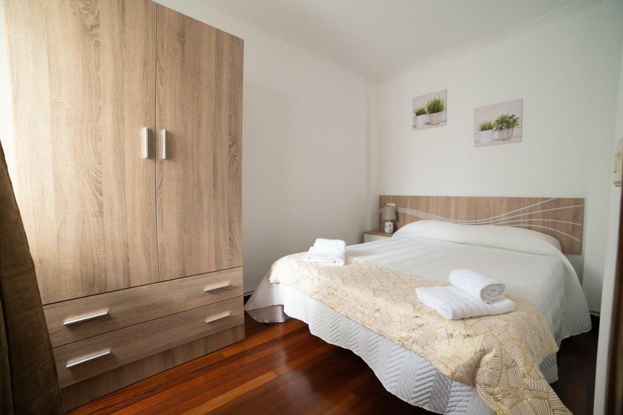 Apartamentos Enteros O Lagar Melide Zewnętrze zdjęcie
