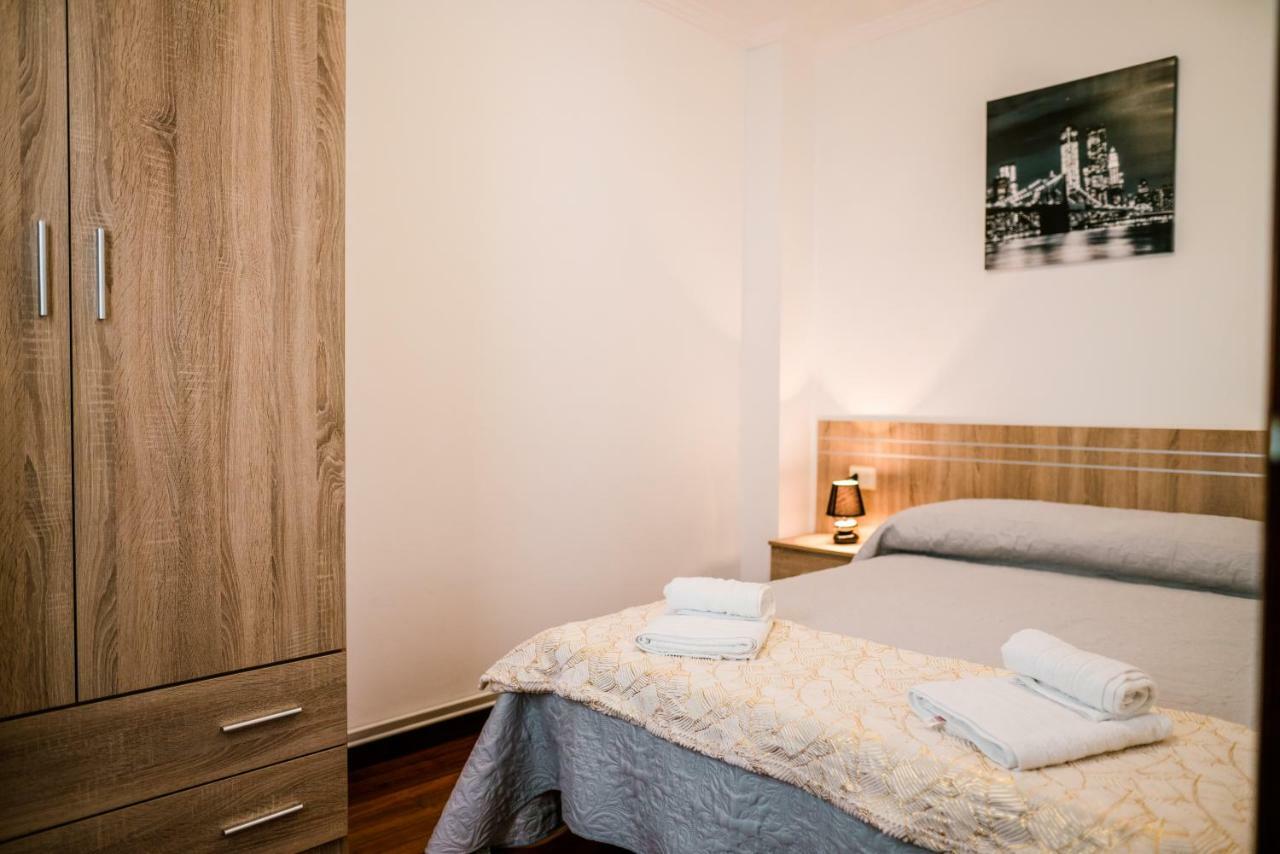 Apartamentos Enteros O Lagar Melide Zewnętrze zdjęcie