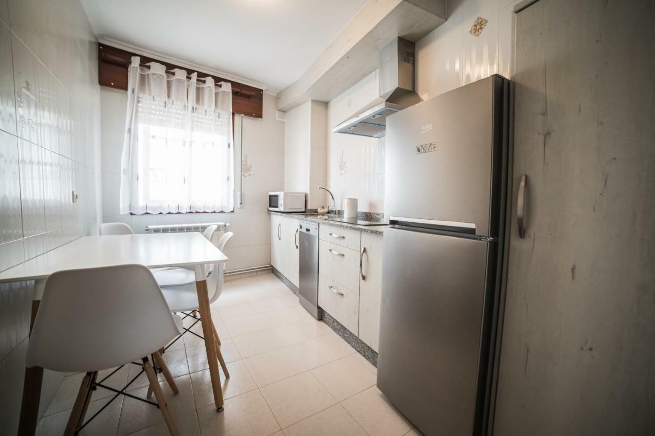 Apartamentos Enteros O Lagar Melide Zewnętrze zdjęcie