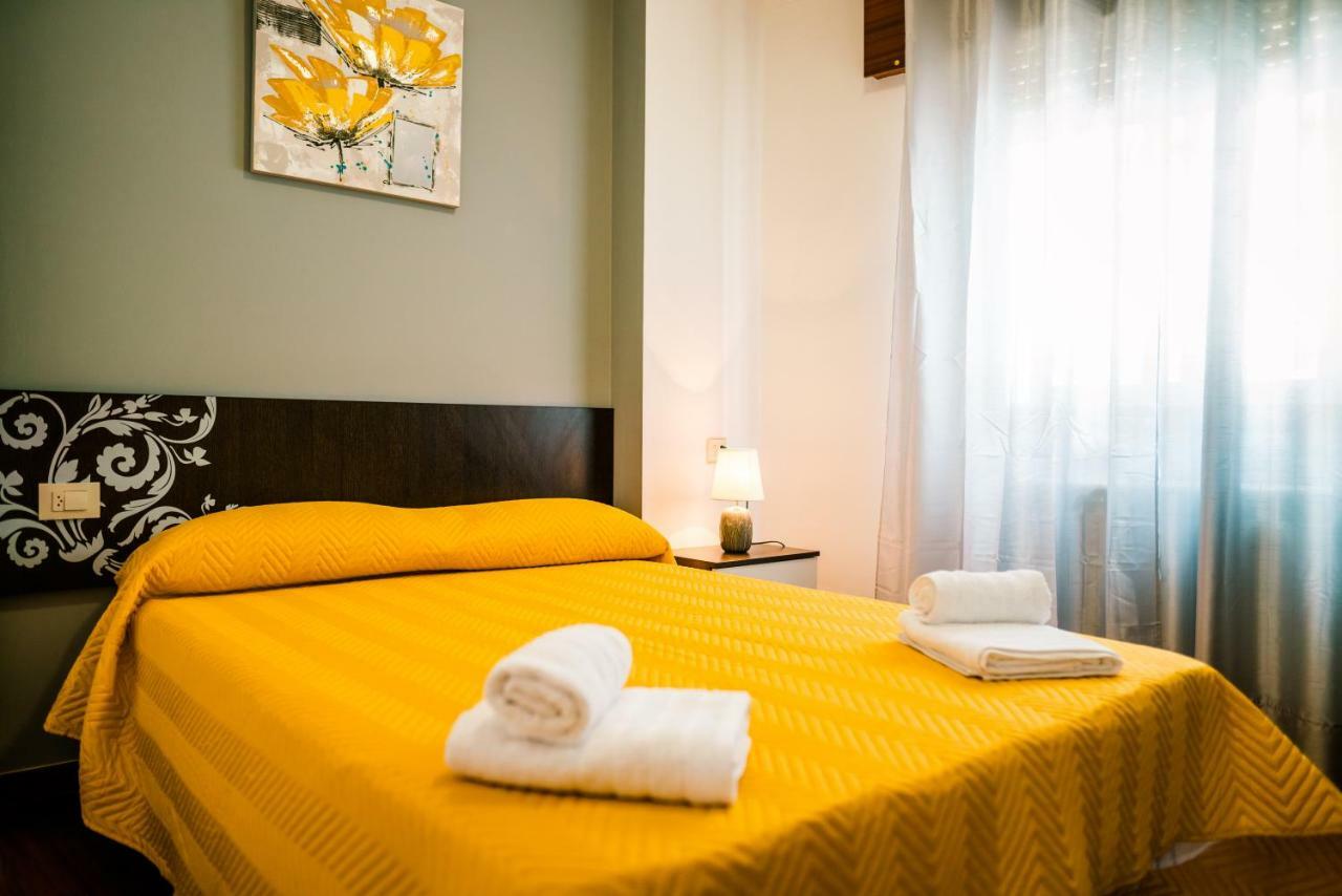 Apartamentos Enteros O Lagar Melide Zewnętrze zdjęcie